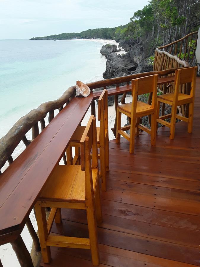 Nini's Beach Bungalows Bira Exterior foto